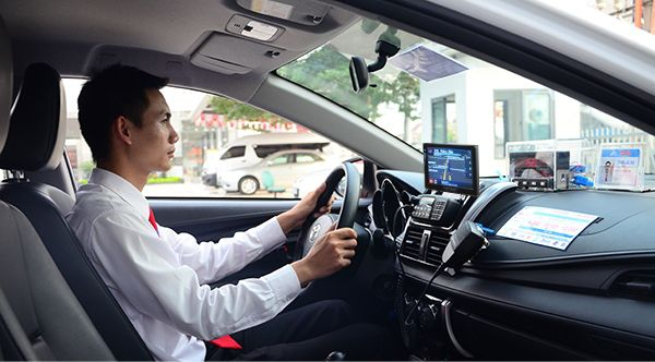 Những vất vả của nghề tài xế