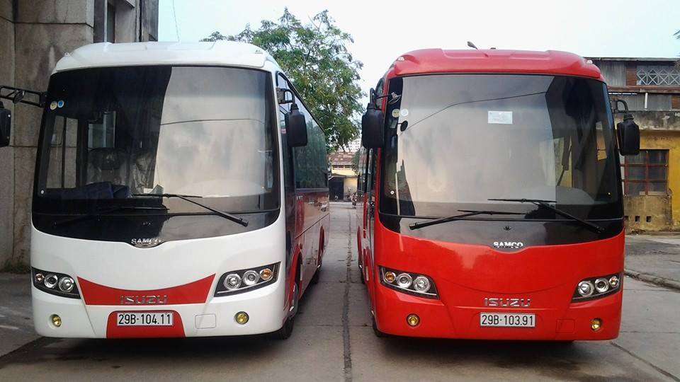cho thuê xe cưới 35 chỗ Samco