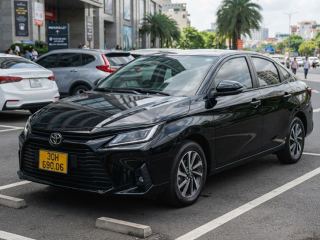 cho-thue-xe-Toyota-vios-tai-cau-giay-ha-noi